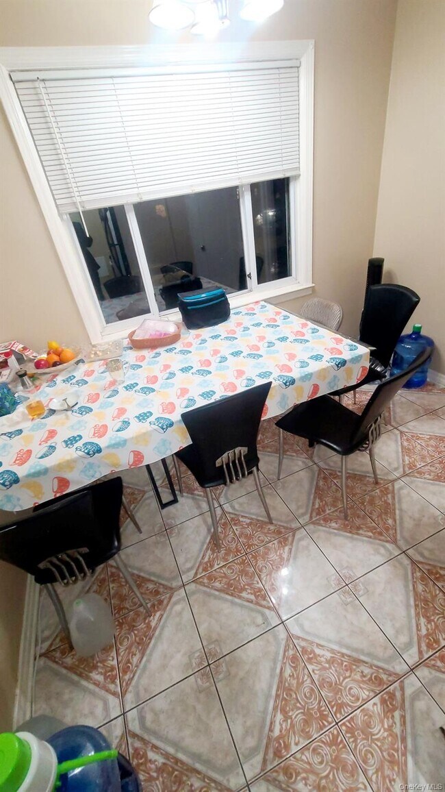 Building Photo - 105-26 63rd Rd