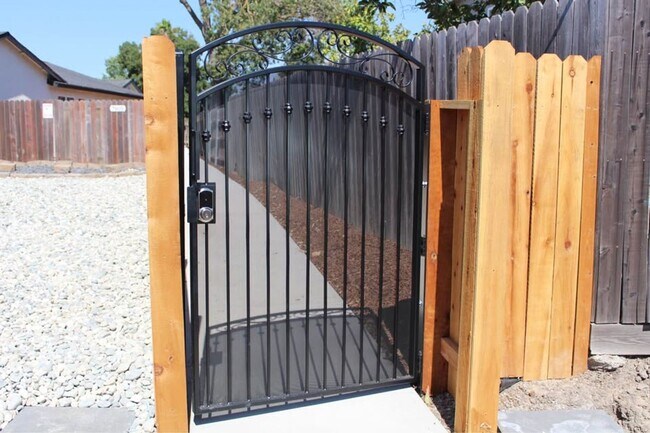 Building Photo - **FA790-Chavez, Robert