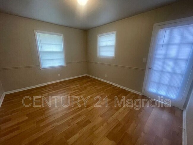 Building Photo - 504 Merrymonth Drive