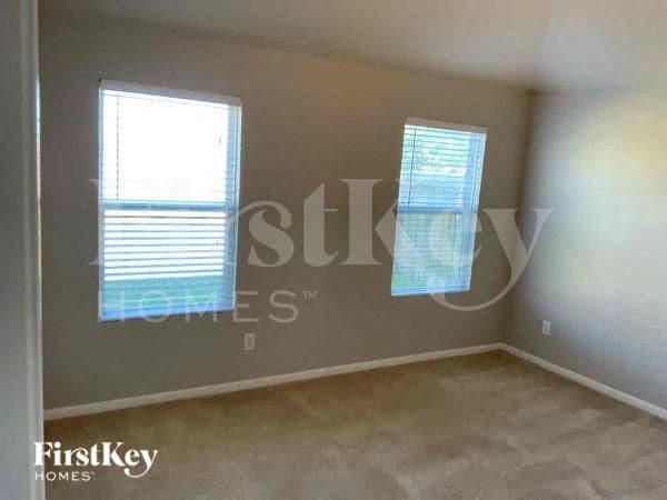 Building Photo - 17834 Yellow Birch Trail
