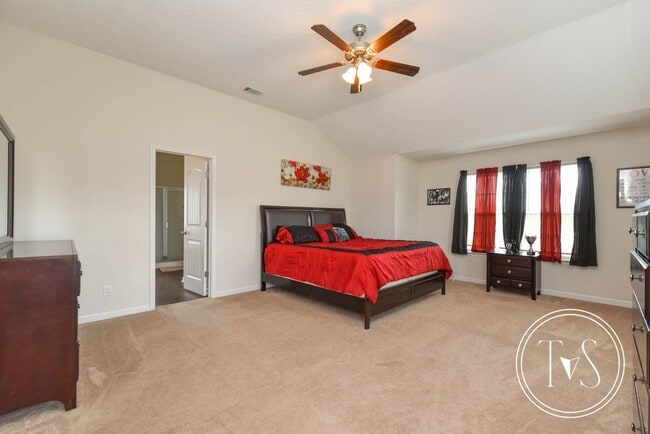 Building Photo - 1095 Marne Blvd