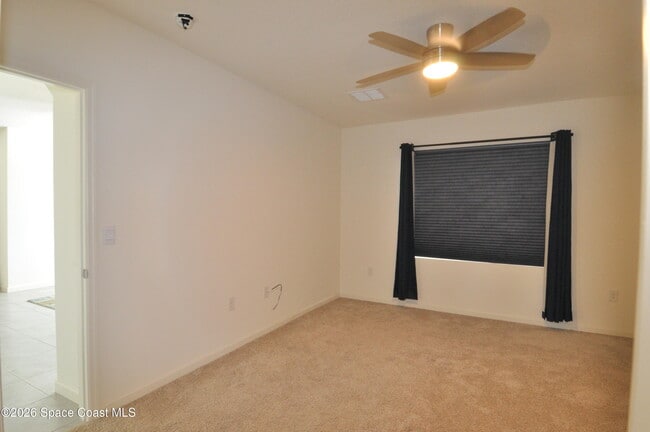 Building Photo - 180 Hammock Rd SE