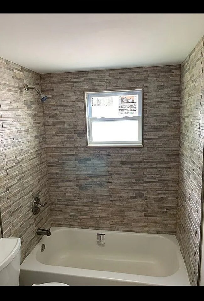 Building Photo - 8429 Citrus Way