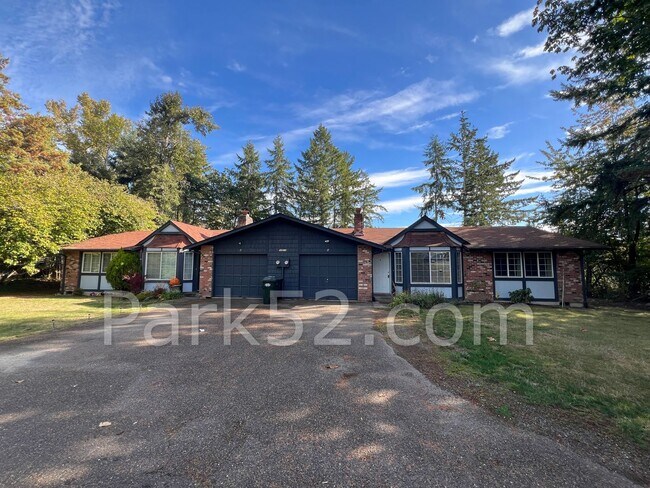 Building Photo - 12613 80th Ave E