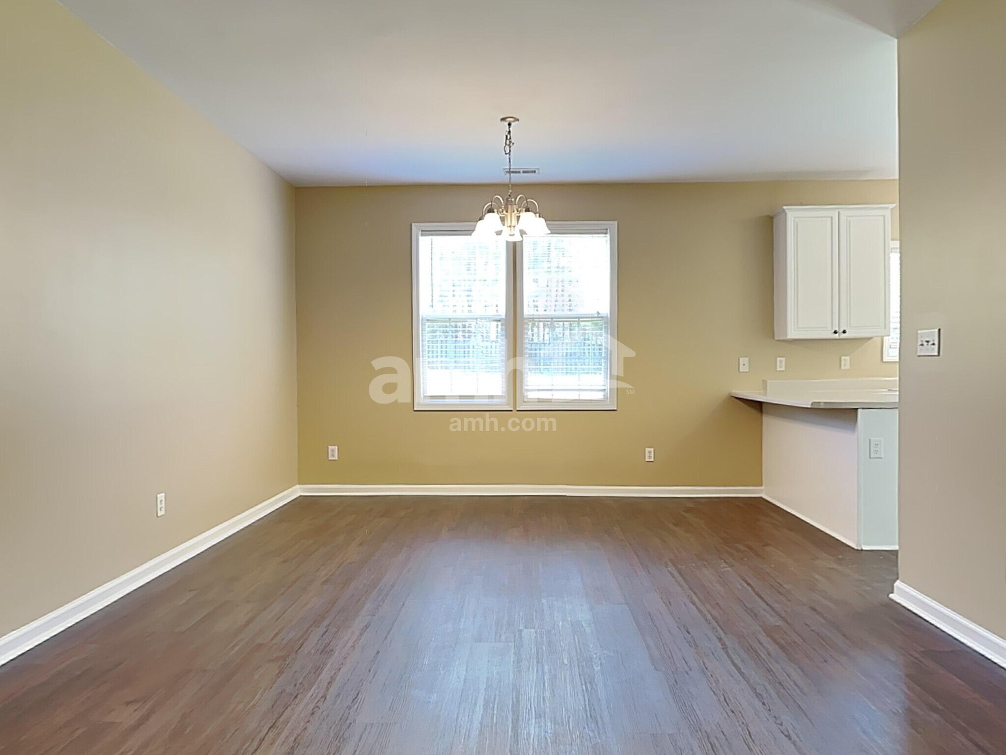 Building Photo - 204 Ber Creek Dr