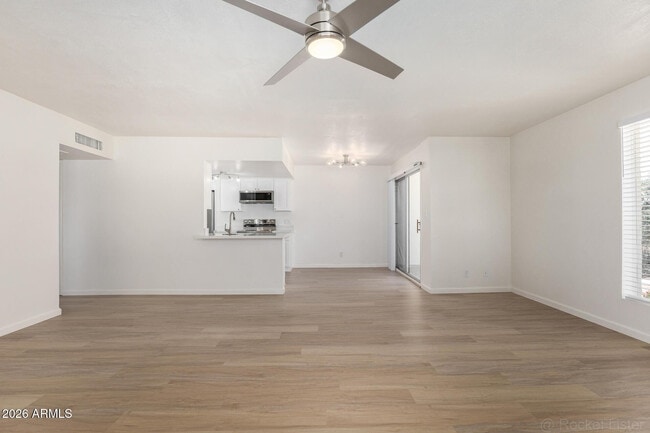 Building Photo - 14252 N Boxwood Ln