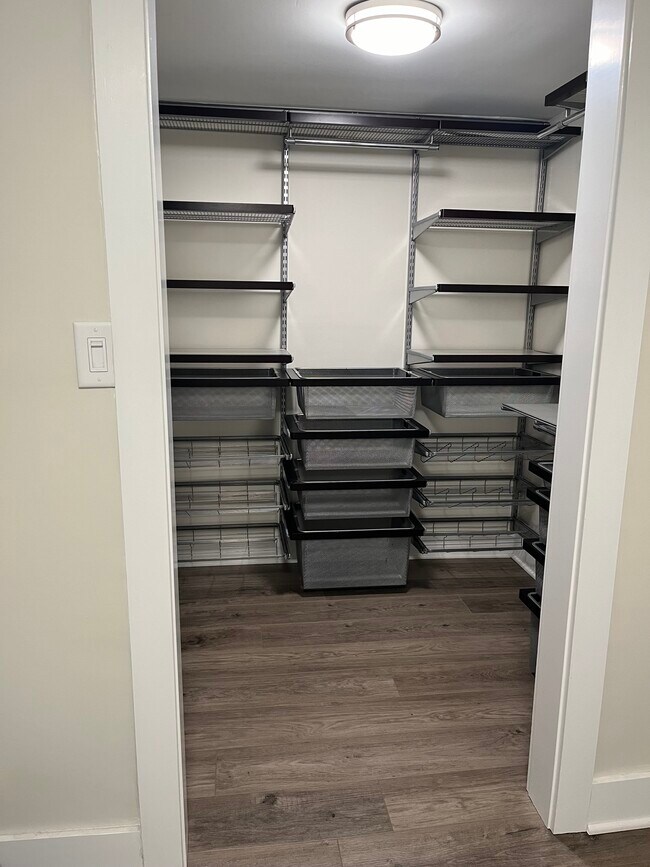 Building Photo - 1451 Harvard St NW