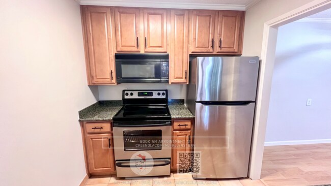 Building Photo - Chic 1-bedroom condominium located in the ...