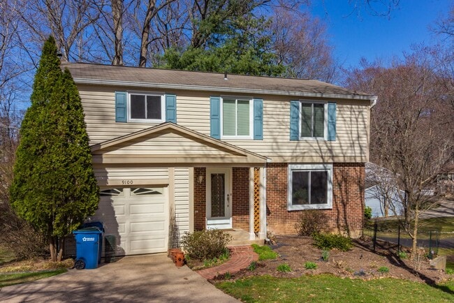 Building Photo - Beautiful 4 Bed 3.5 Bath On Cul De Sac In ...