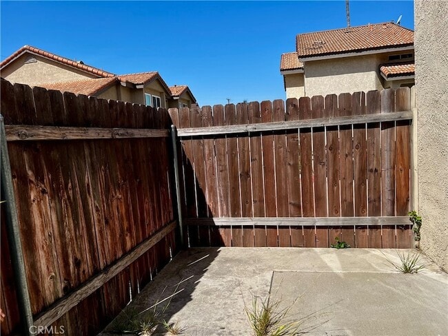 Building Photo - 375 E Phillips Blvd