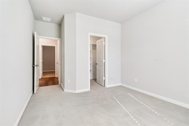 Building Photo - 1708 Daisy Corner Dr