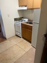 Building Photo - 41 S Grant Ave