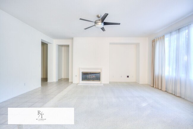 Building Photo - 3879 Bella Villagio Ave