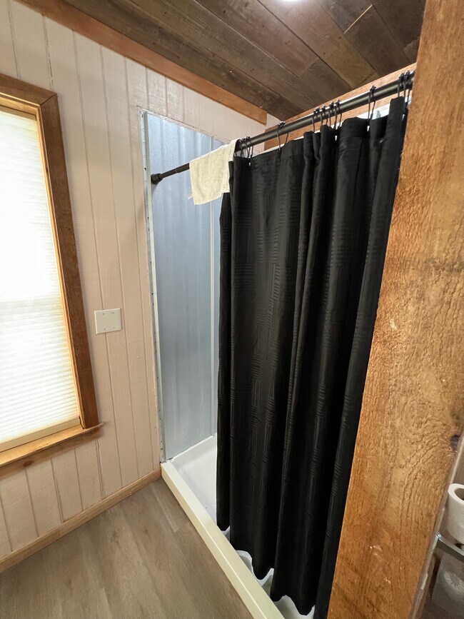 Shower only - no tub - 5637 FM 813