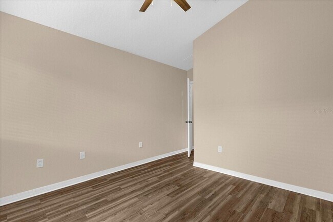 Building Photo - 3360 Windleshore Way