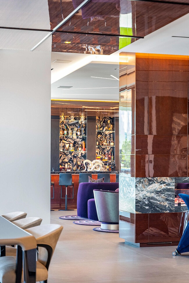 Building Photo - 2934 NE 8th Ave