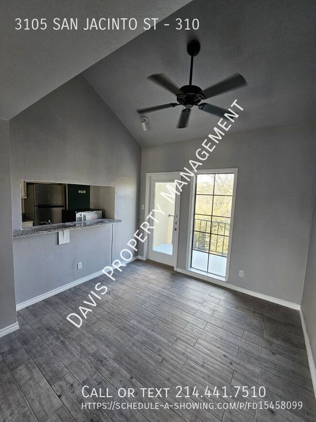 Building Photo - 3105 San Jacinto St