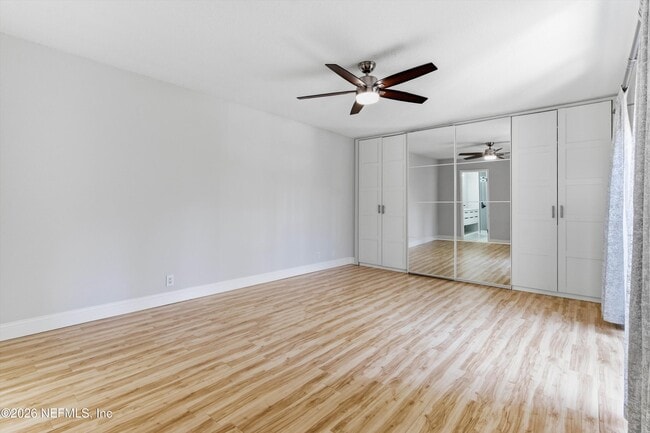 Building Photo - 10407 Big Tree Cir W