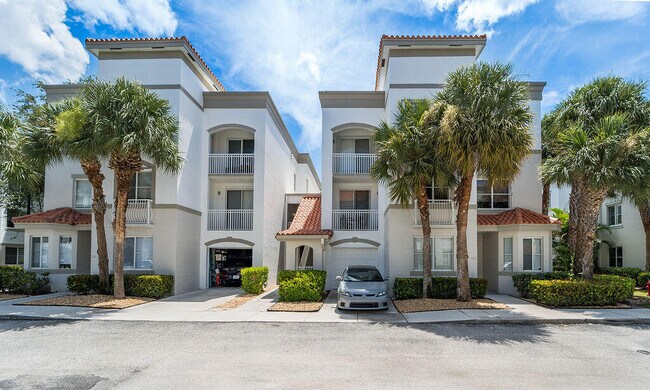 Building Photo - 11015 Legacy Ln