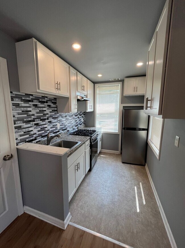 Building Photo - 3925 Greenmount Ave
