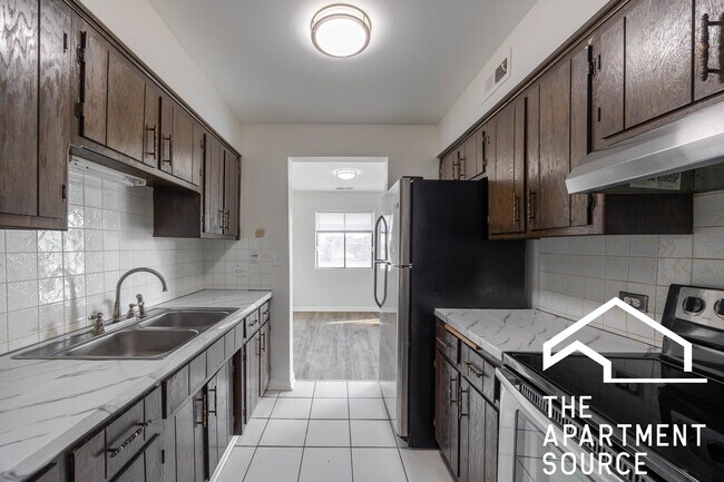 Building Photo - 2310 N Harlem Ave