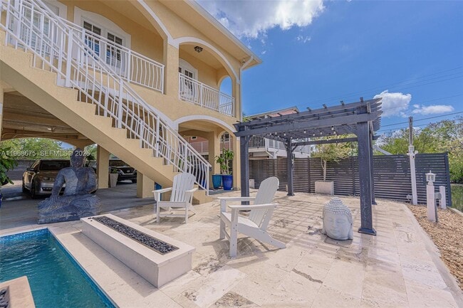 Building Photo - 30825 Ortega Ln