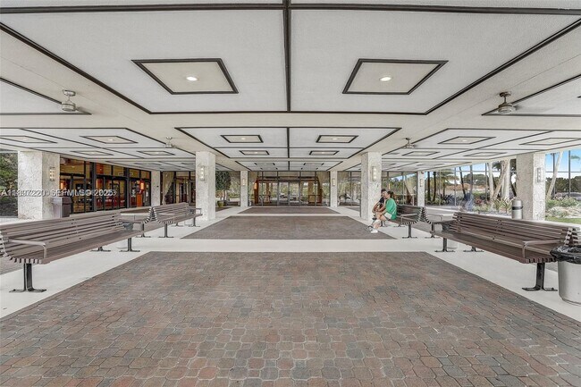 Building Photo - 13255 SW 9th Ct