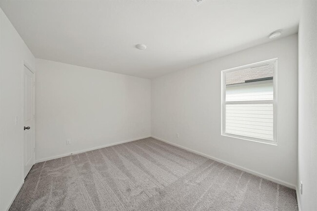 Building Photo - 8627 Vacek Xing Wy