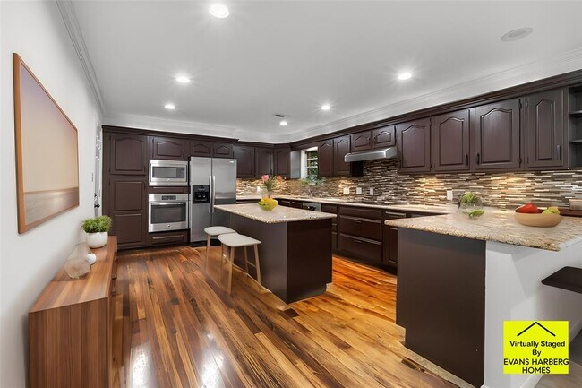 Building Photo - 5018 Willowbend Blvd