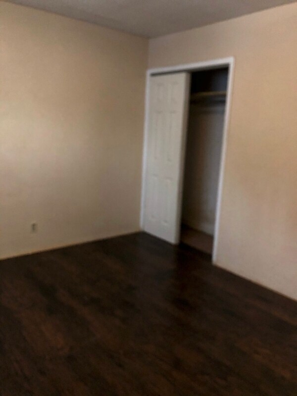 Building Photo - 2640 Yori Ave