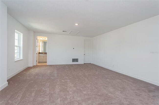 Building Photo - 10176 Brocksport Cir