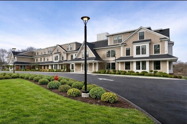 Building Photo - 26 Union St