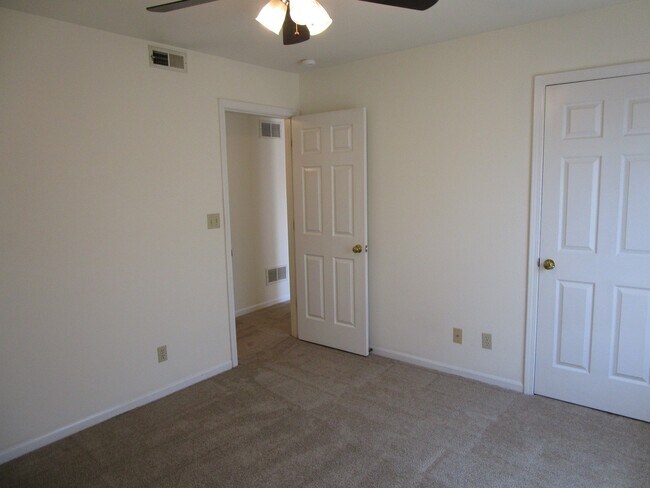 Building Photo - 2404-2406 Calder Ct.