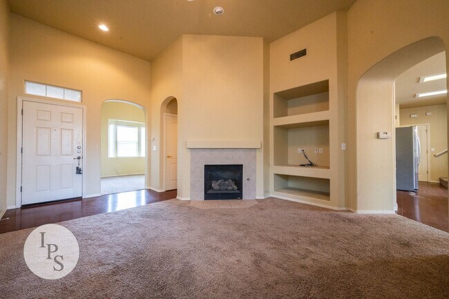Building Photo - 1717 Glen Dunbar Ln