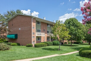Building Photo - Woodmont Park Apartments