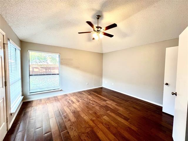 Building Photo - 7155 Penshire Dr