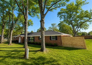 Building Photo - Newly Remodeled 4/2 Home in Atlanta, Texas