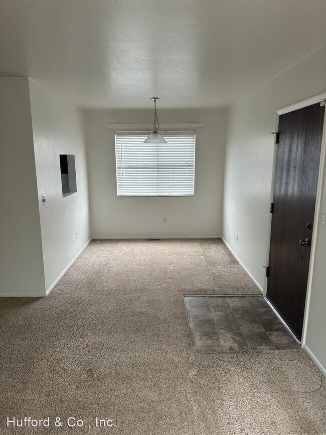 Building Photo - 2 br, 1 bath House - 8759 Chase Drive #174