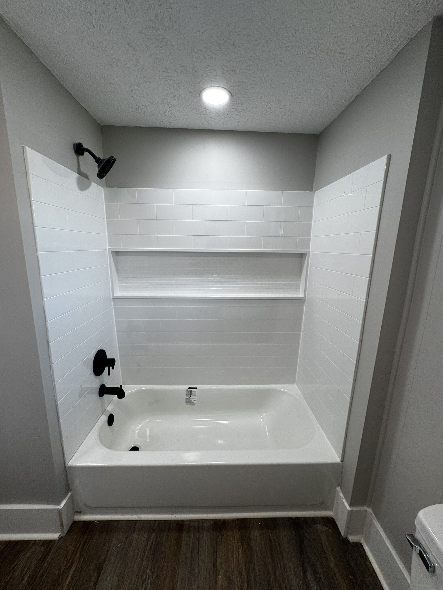 Building Photo - 120 W Brown Ave