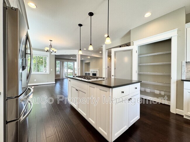 Building Photo - 13257 SW Maplecrest Ct