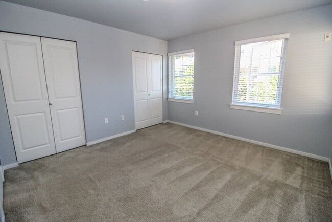 Building Photo - 7550 129th Pl SE