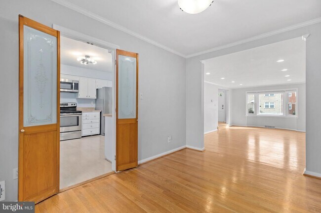 Building Photo - 9106 Suede Ct
