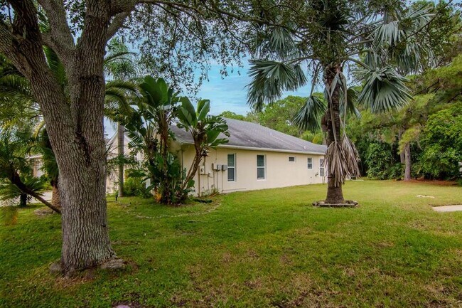 Building Photo - 314 Fountainview Cir