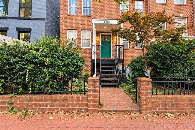 Building Photo - 2259 12th St NW