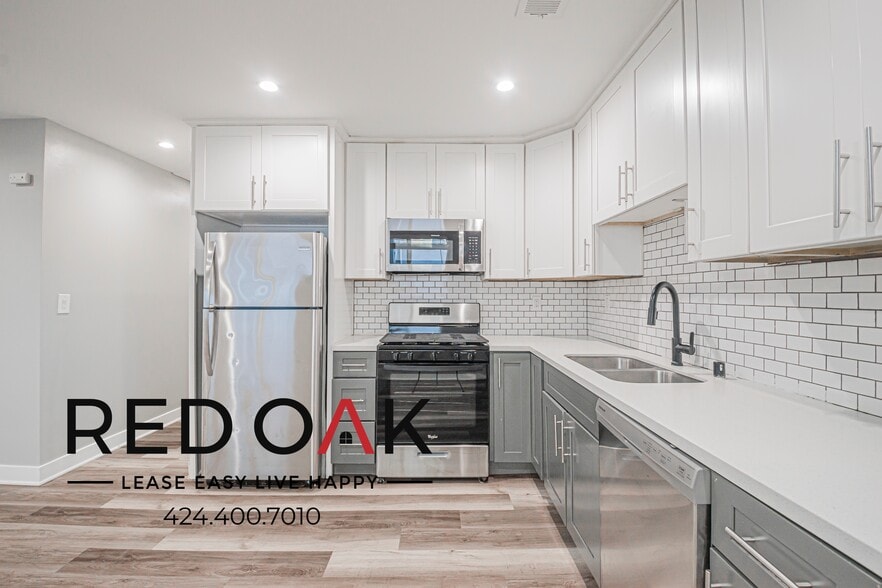 Building Photo - 3559 Percy St