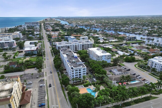 Building Photo - 101 S Ocean Dr