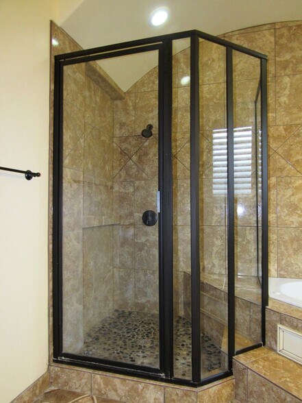 Building Photo - 7709 NW 21st St