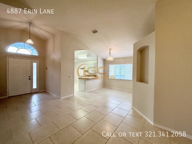 Building Photo - 4887 Erin Ln