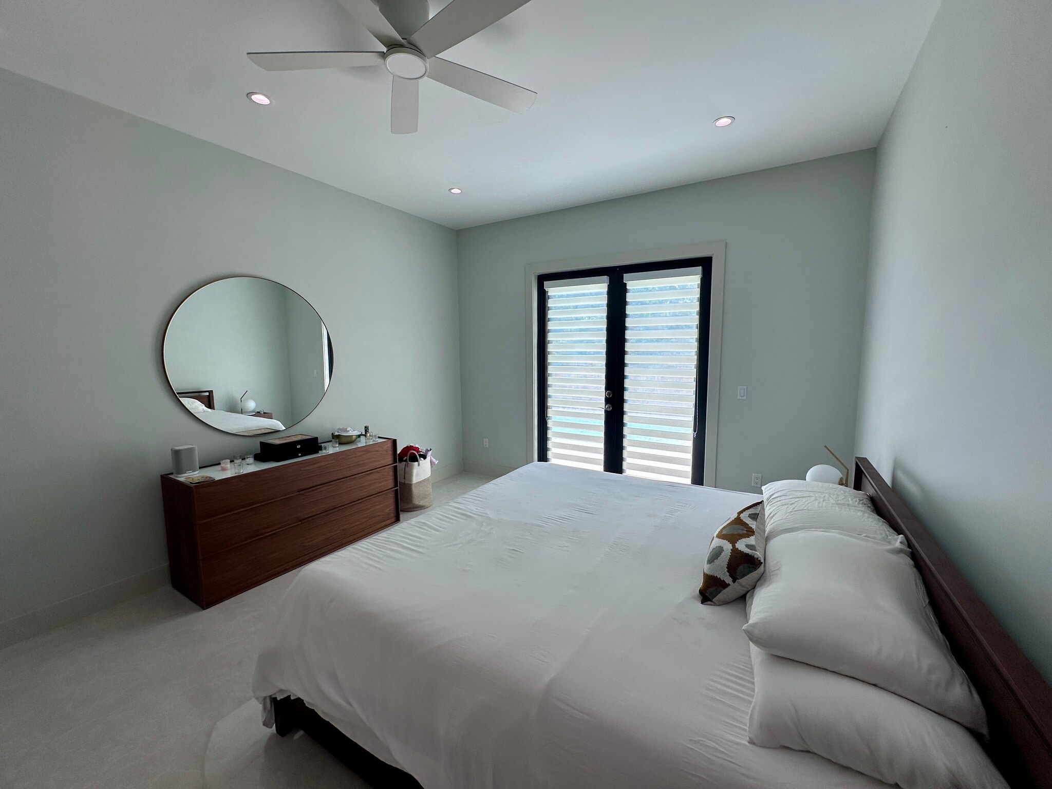 Building Photo - 8410 SW 65th Ave