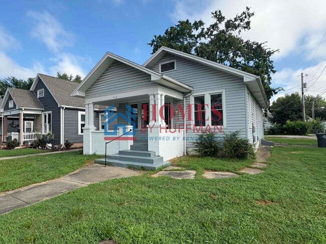 Building Photo - Two Bedroom House | Move in Ready